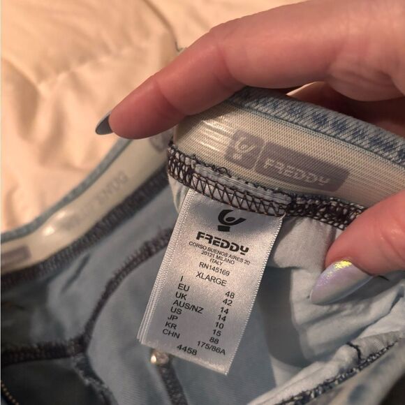 Freddy Brand Straight Leg Classic Blue Women's Jeans - Picture 3 of 7